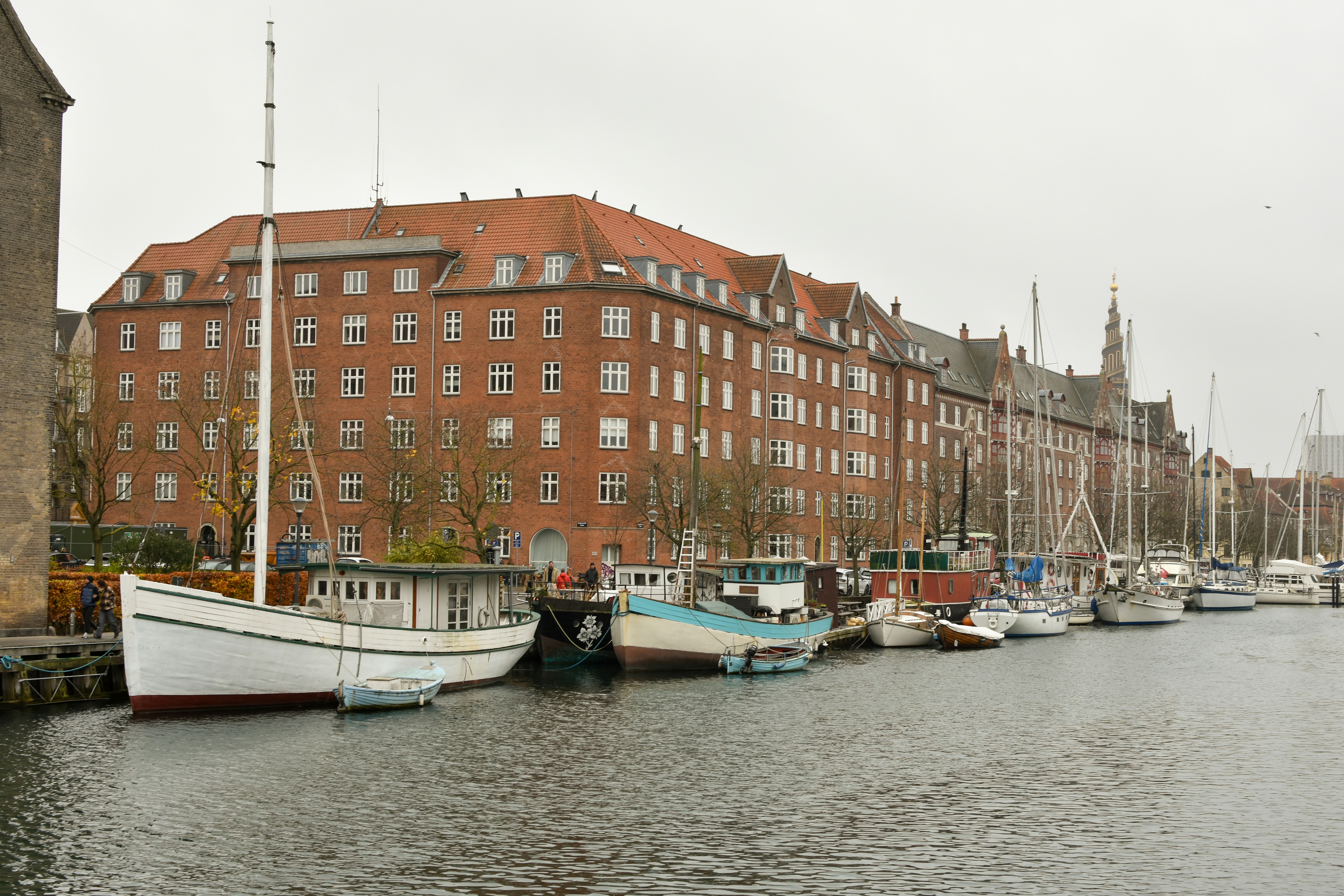 mircea solomiea GhJOjkziXPI unsplash
